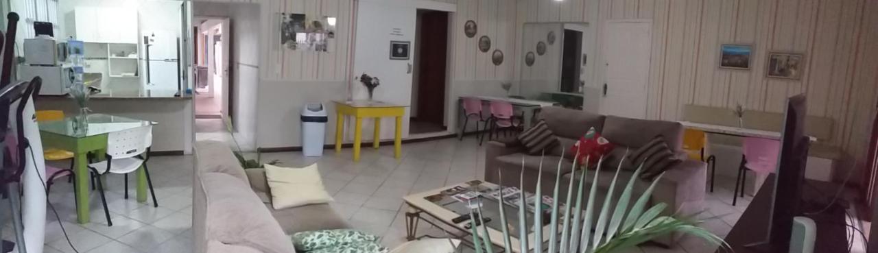 Pousada Casa Verde - Quartos Individuais - Smart Tv 32 - E Banheiro Privativo Lejlighed Itajaí Eksteriør billede