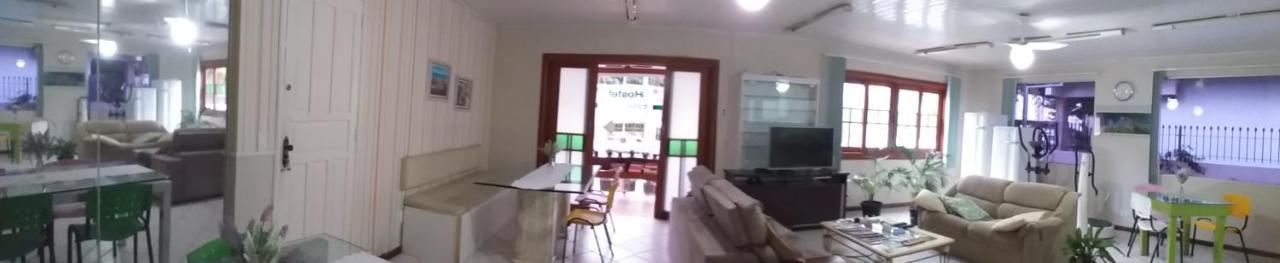 Pousada Casa Verde - Quartos Individuais - Smart Tv 32 - E Banheiro Privativo Lejlighed Itajaí Eksteriør billede